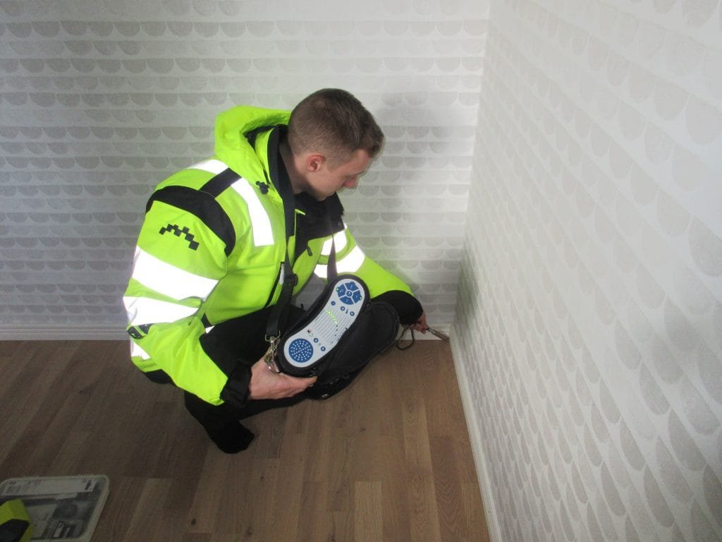 Tutkimus rakennuksen kriittisten osien kunnosta Tampereella